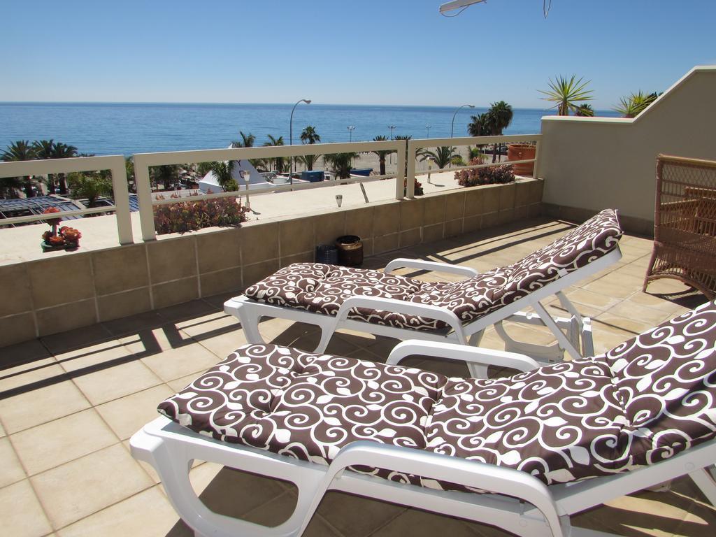 Home4Holidays Nerja Camera foto