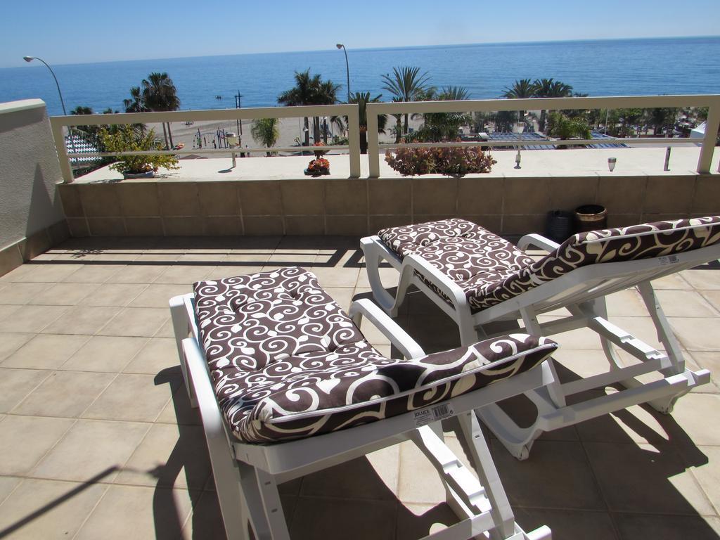 Home4Holidays Nerja Camera foto