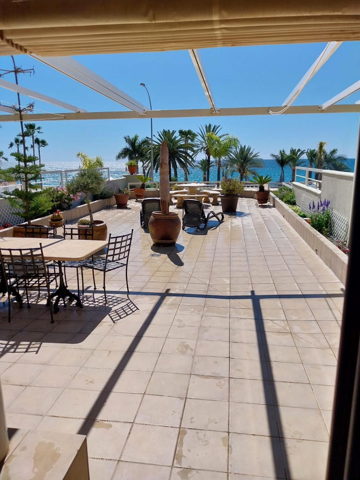 Home4Holidays Nerja Esterno foto