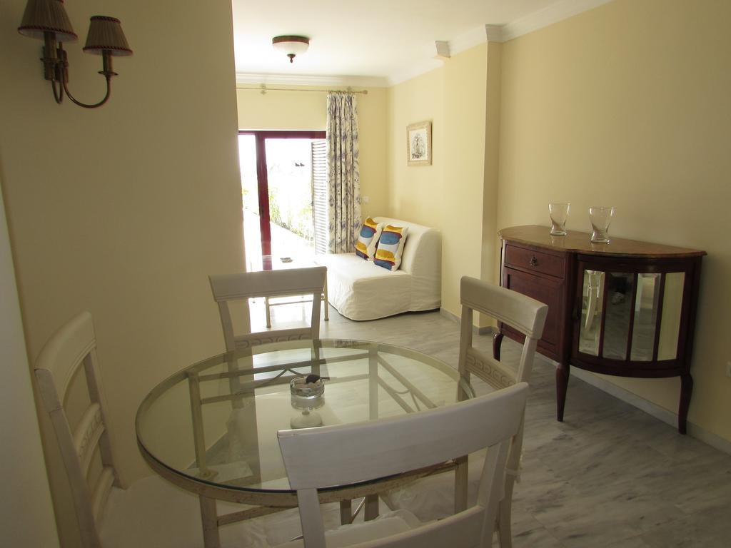 Home4Holidays Nerja Camera foto